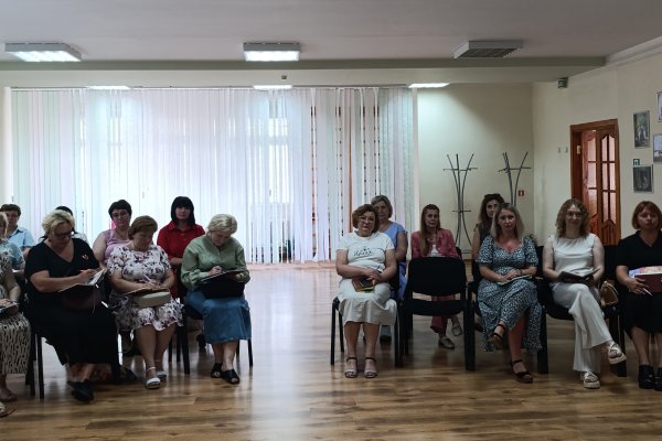 Вебинар по теме «Современные подходы к организации и содержанию работы в группах раннего возраста»  собрал на базе ДЦРР представителей методических служб учреждений дошкольного образования Волковысского района.